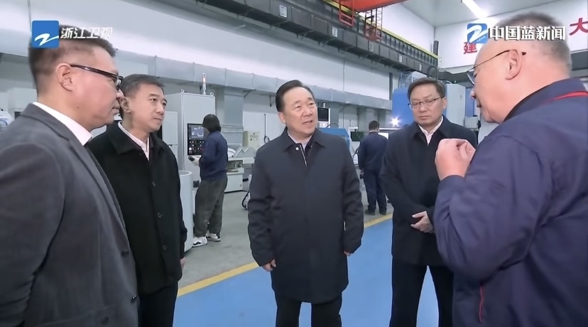 1704690111931465.jpg 省长王浩调研永信贵宾会.jpg